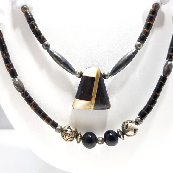 Vintage Artisan Gemstone Natural Bead Necklace, Quartz Shell Wood, 23 Inches - Picture 4 of 10